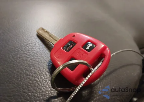 2002 Lexus Es 300 from USA, damaged, VIN JTHBF30G320049541